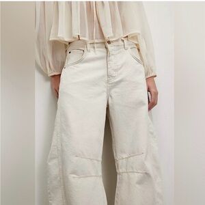 Women's Cream Jeans barrel